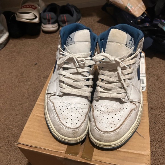 Jordan 1 - Picture 3 of 4